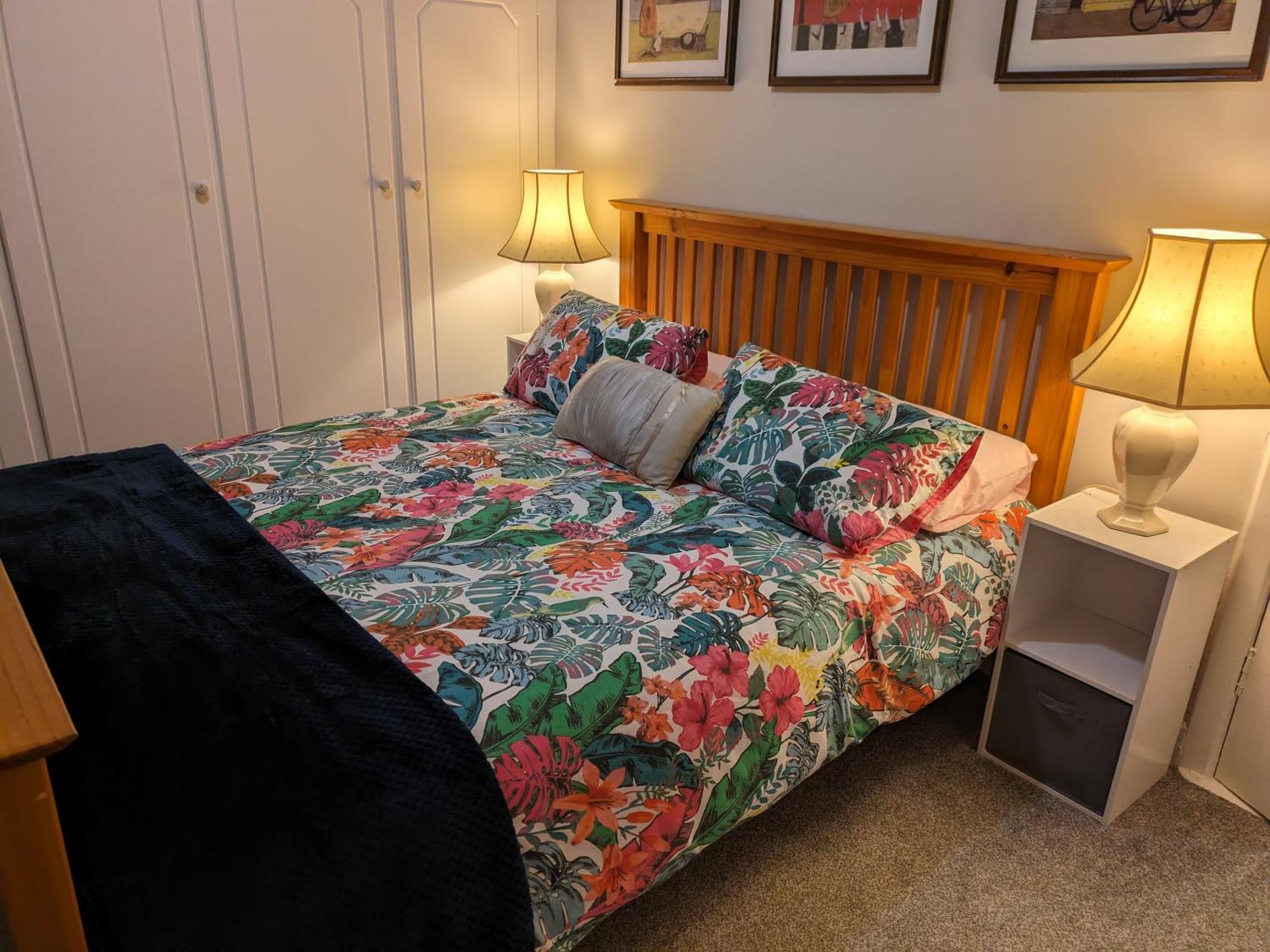 Mairead - Cosy Property In Gaeltacht Quarter Belfast Eksteriør bilde